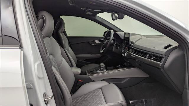 Used 2022 Audi S4 Premium Plus w/ Premium Plus Package AWD/4WD image 21