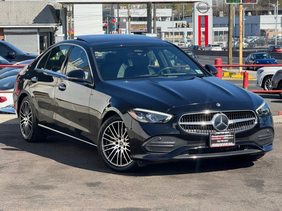 Used 2022 Mercedes-Benz C 300 4MATIC Sedan image 11