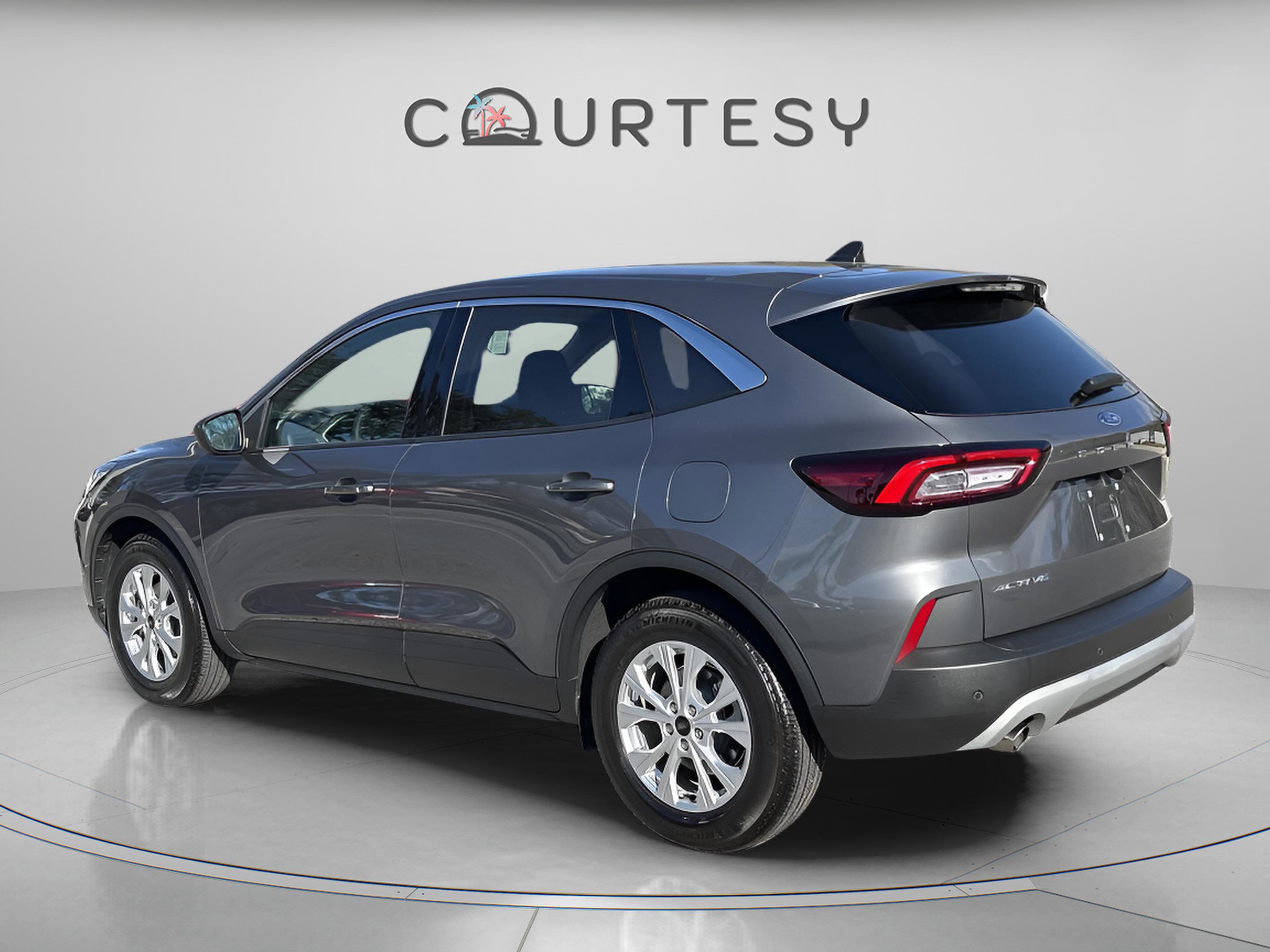 Used 2023 Ford Escape Active w/ Tech Pack #1 image 5