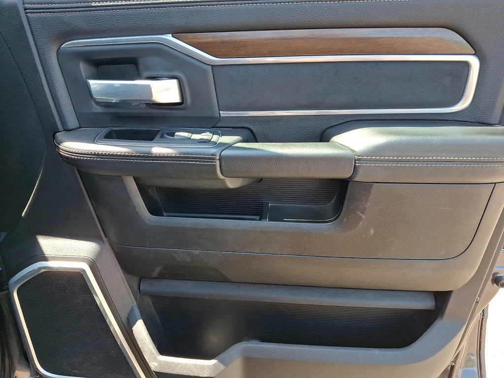 Certified 2024 RAM 2500 Laramie AWD/4WD image 10