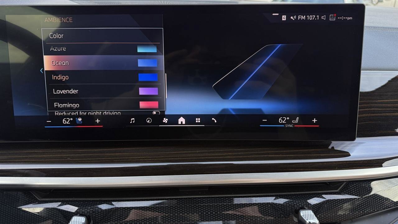 Used 2024 BMW X7 xDrive40i image 62