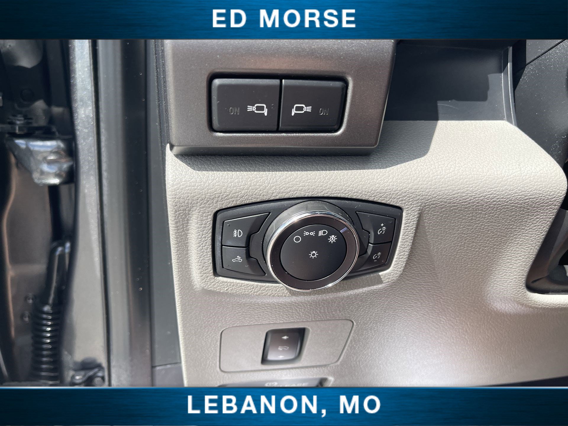 Used 2019 Ford F350 XLT w/ XLT Premium Package image 17