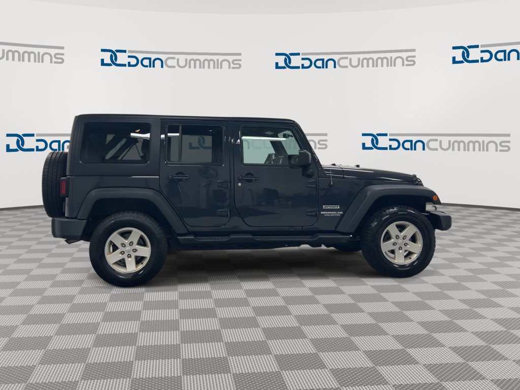 Used 2017 Jeep Wrangler Unlimited Sport w/ Quick Order Package 24S AWD/4WD image 9