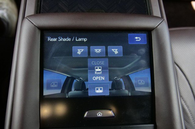 Used 2019 Lexus LS 500 w/ Luxury Package RWD image 36