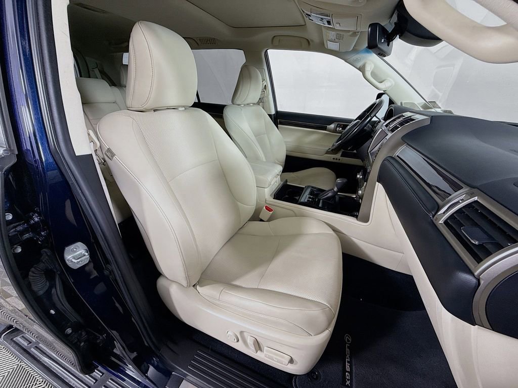 Used 2021 Lexus GX 460 Premium image 30