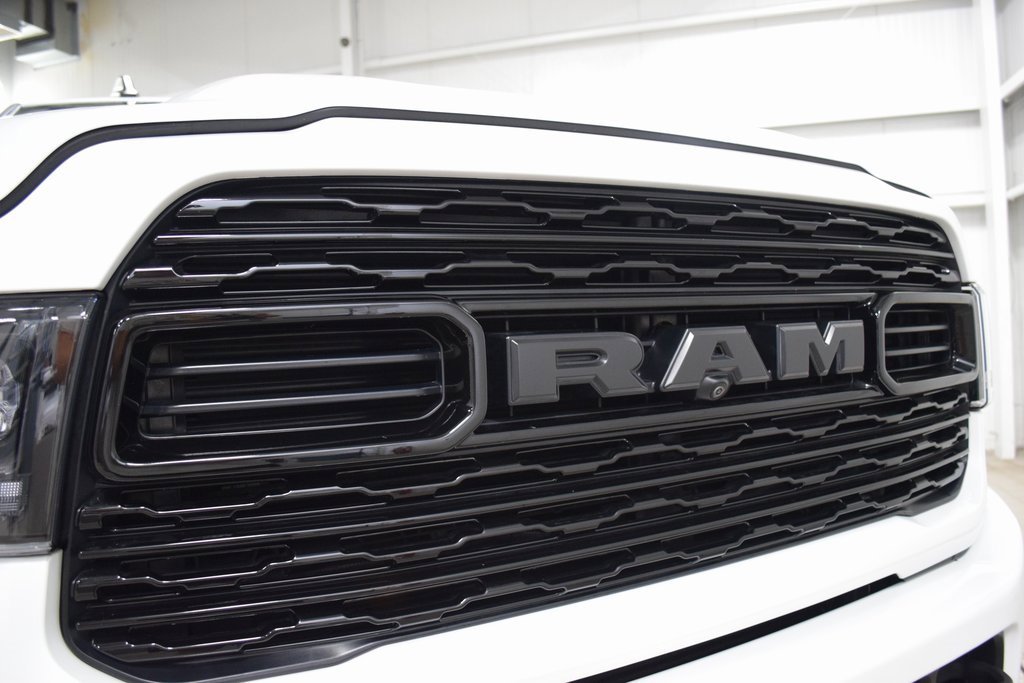 Used 2024 RAM 2500 Limited image 9