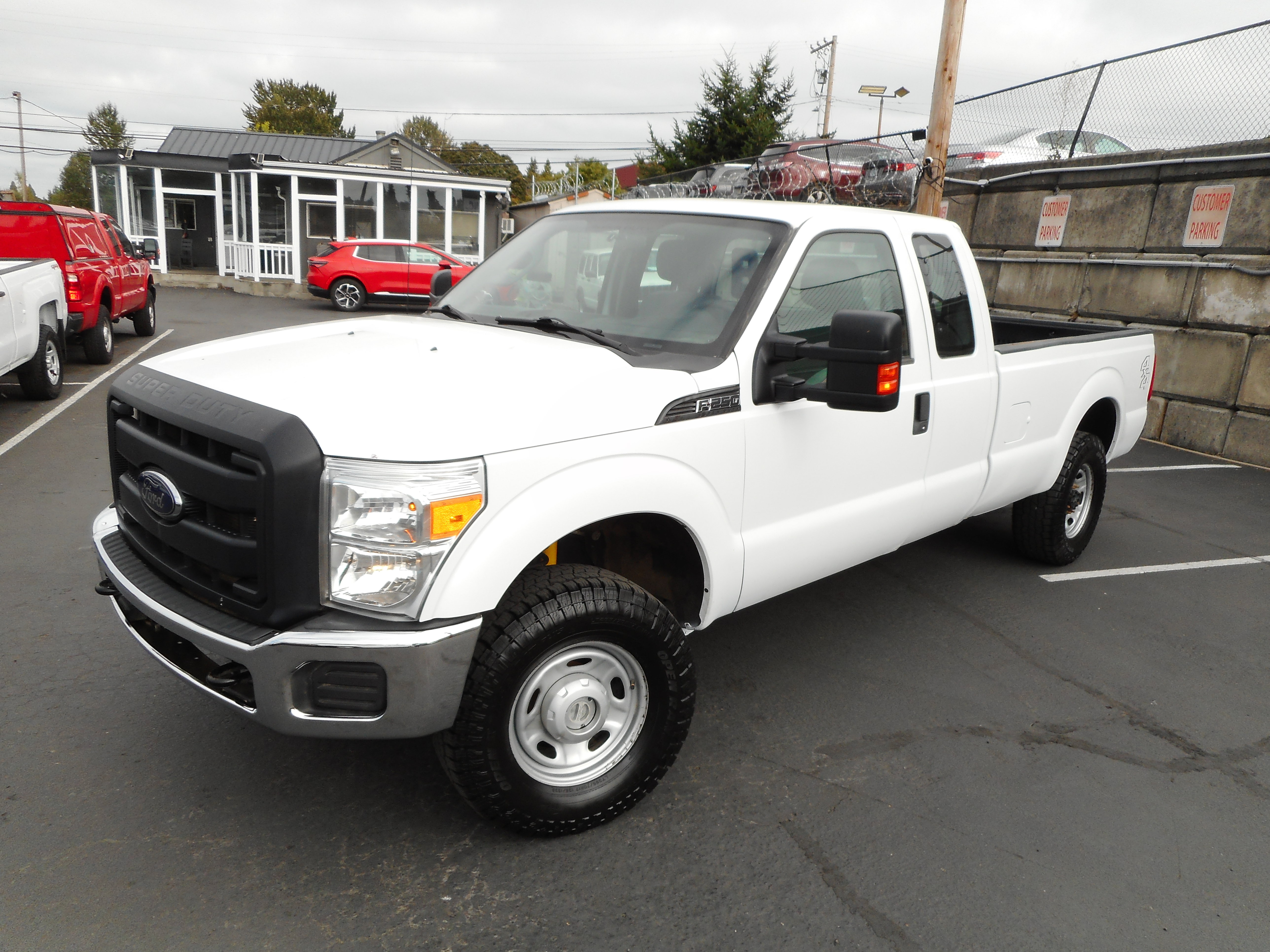 Used 2012 Ford F250 XL w/ PWR Equipment Group AWD/4WD image 6