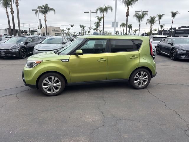 Used 2016 Kia Soul + FWD image 4