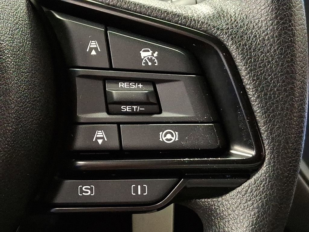 Used 2024 Subaru Crosstrek 2.0i w/ Crosstrek Mirror Package image 21