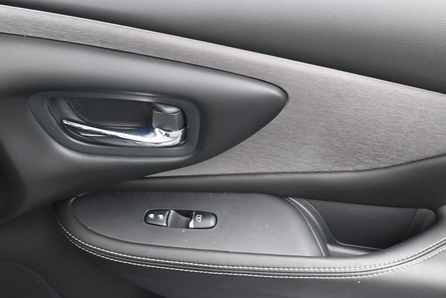 Used 2020 Nissan Murano SL w/ Moonroof Package FWD image 29