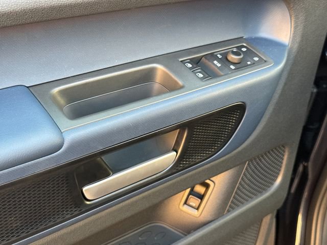 New 2025 Volkswagen ID. Buzz Pro S Plus image 37