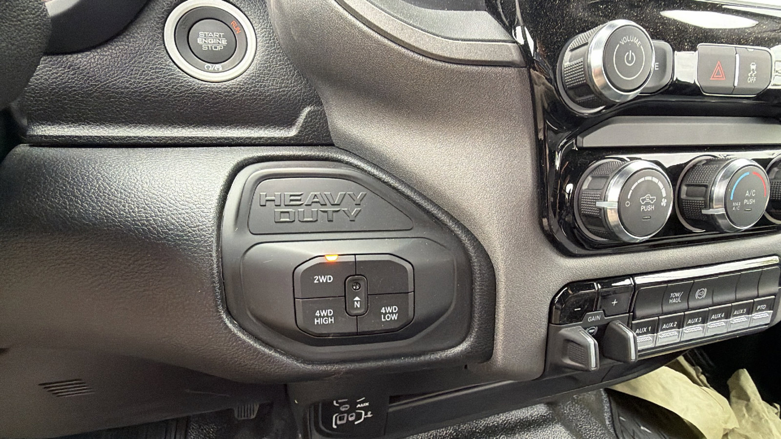 New 2026 RAM 3500 Tradesman w/ Chrome Appearance Group A AWD/4WD image 27