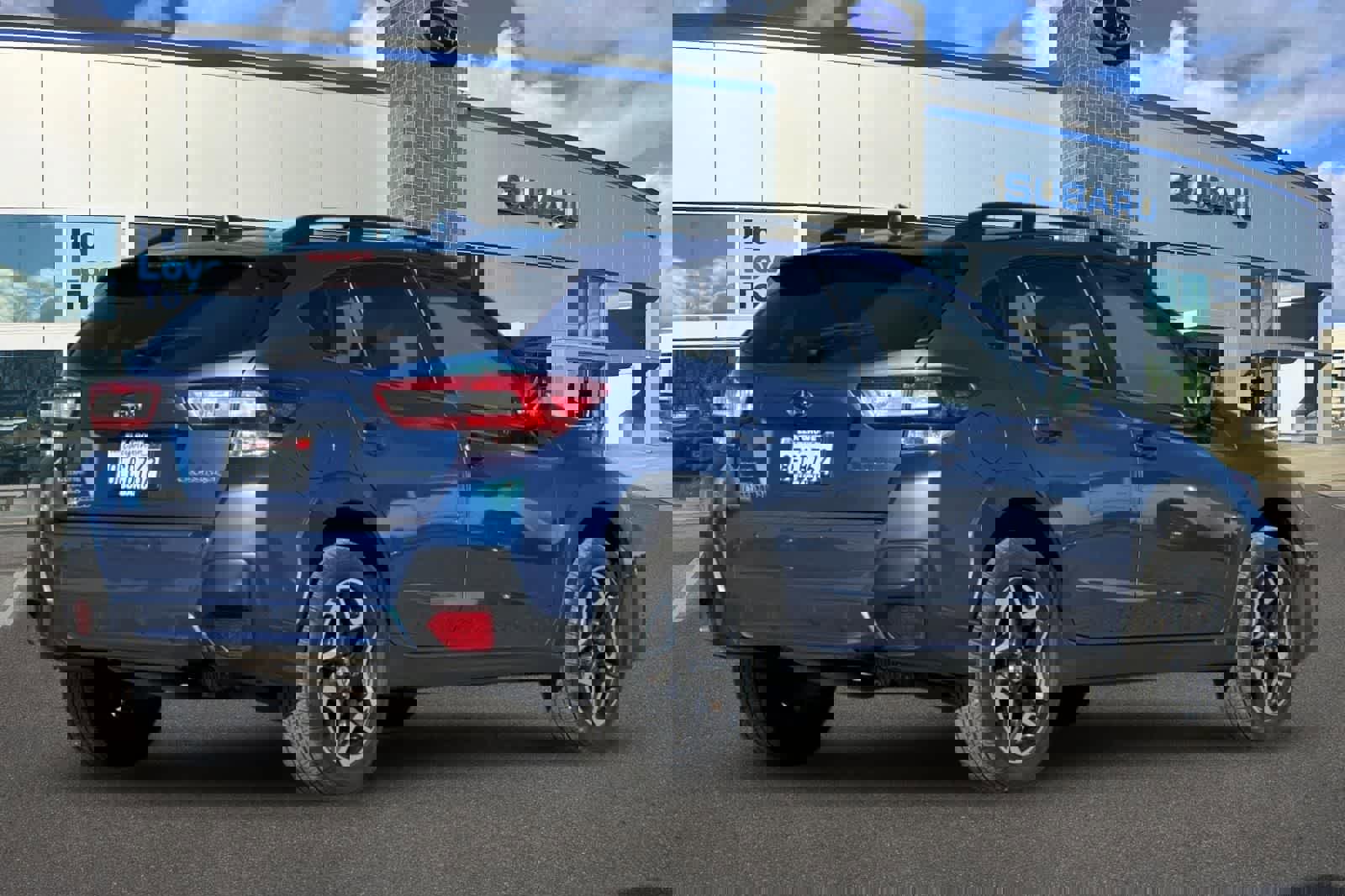 Used 2018 Subaru Crosstrek 2.0i Limited image 2