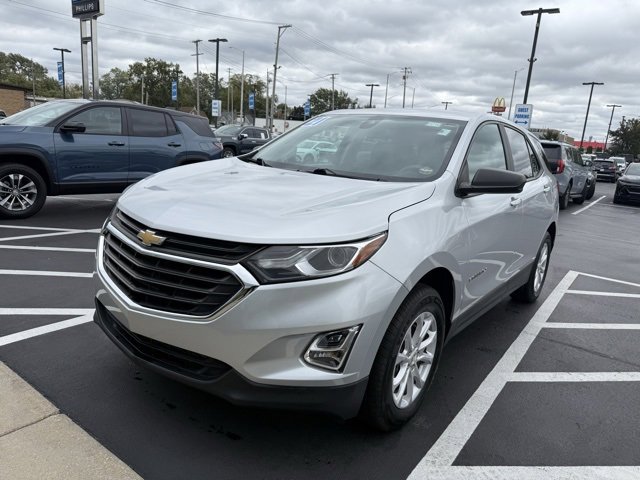 Used 2021 Chevrolet Equinox LS w/ LS Convenience Package