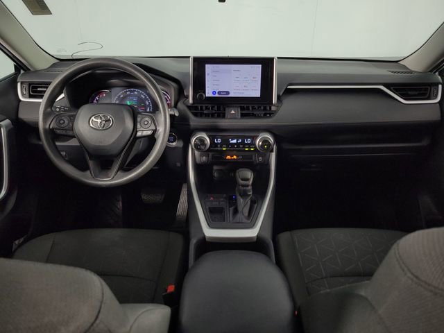 Used 2024 Toyota RAV4 XLE FWD image 25
