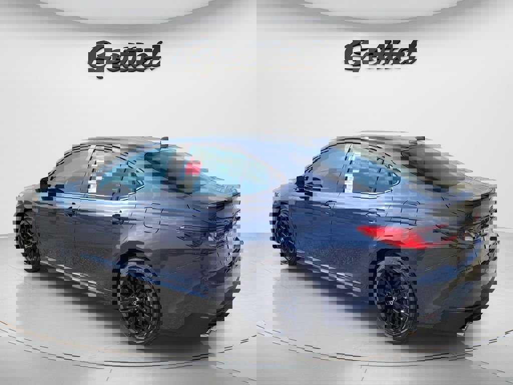 New 2026 Toyota Camry SE image 6