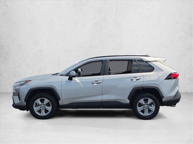 Used 2022 Toyota RAV4 XLE w/ Convenience Package FWD image 9