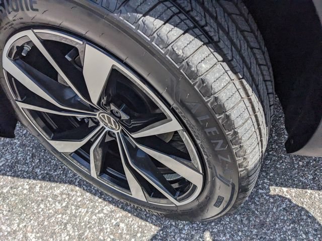 Used 2026 Volkswagen Atlas SEL Premium R-Line AWD/4WD image 39