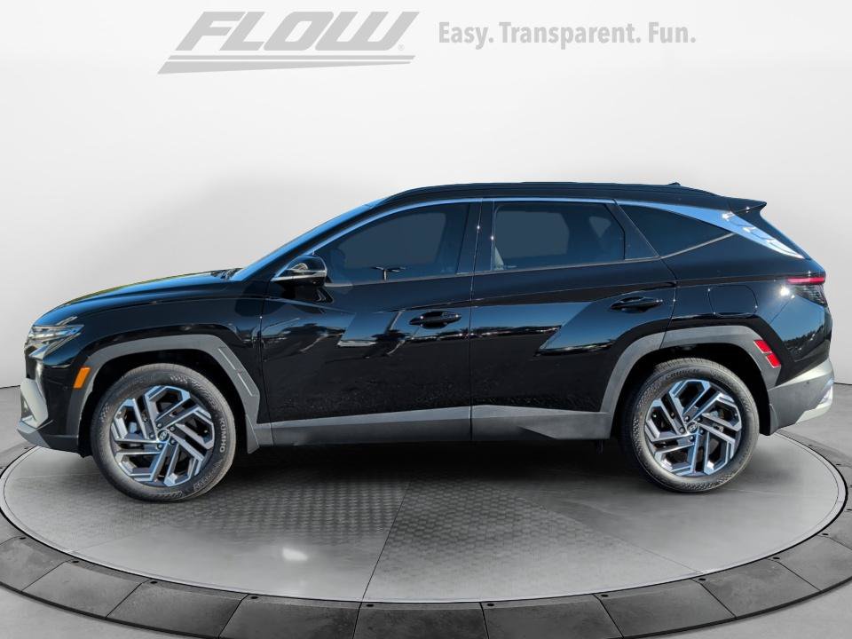 Certified 2025 Hyundai Tucson Limited AWD/4WD image 4
