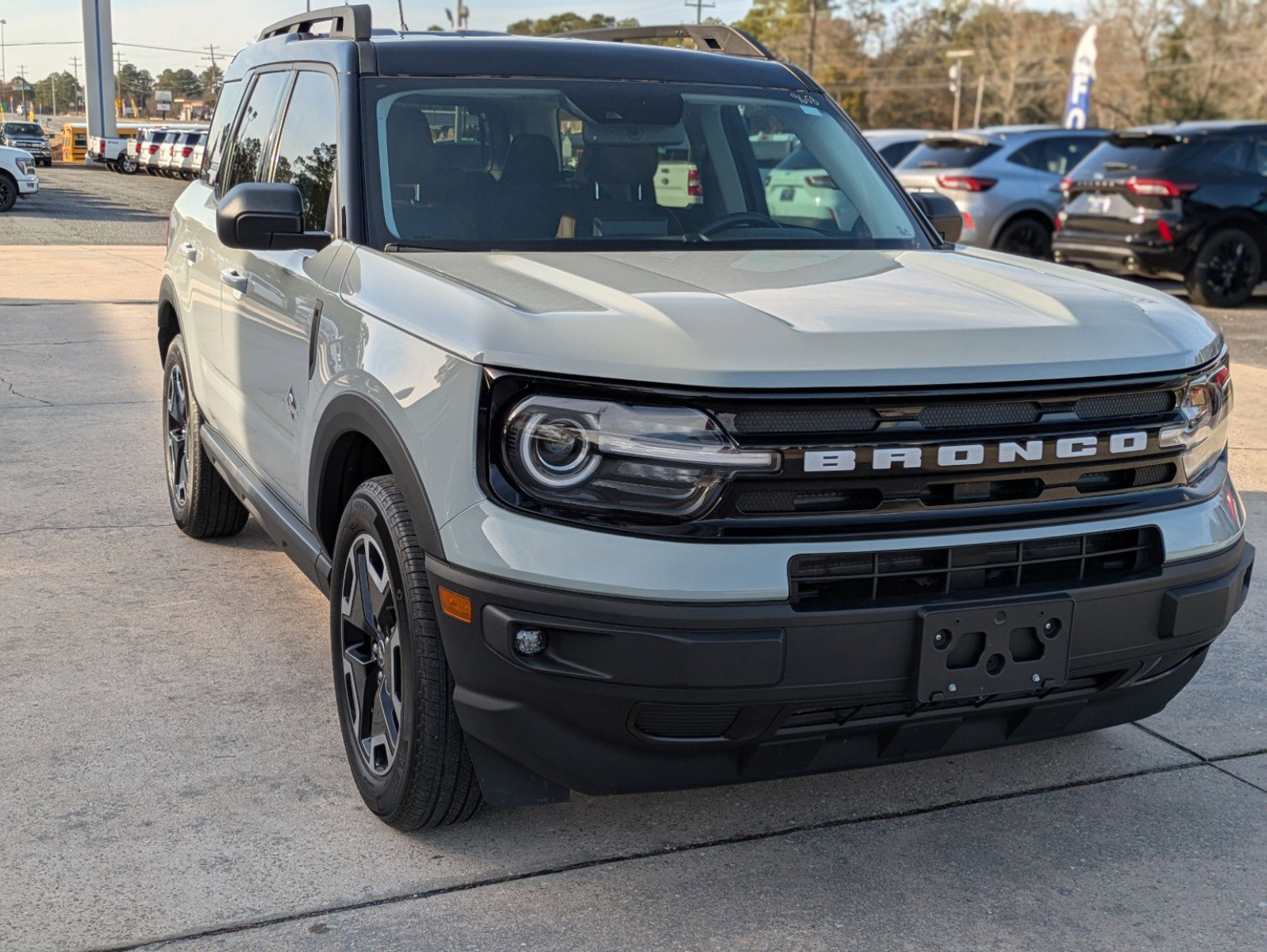 Used 2022 Ford Bronco Sport Outer Banks w/ Tech Package image 4