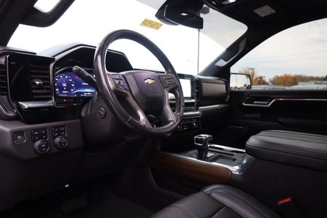 Certified 2023 Chevrolet Silverado 1500 High Country w/ Max Trailering Package image 19