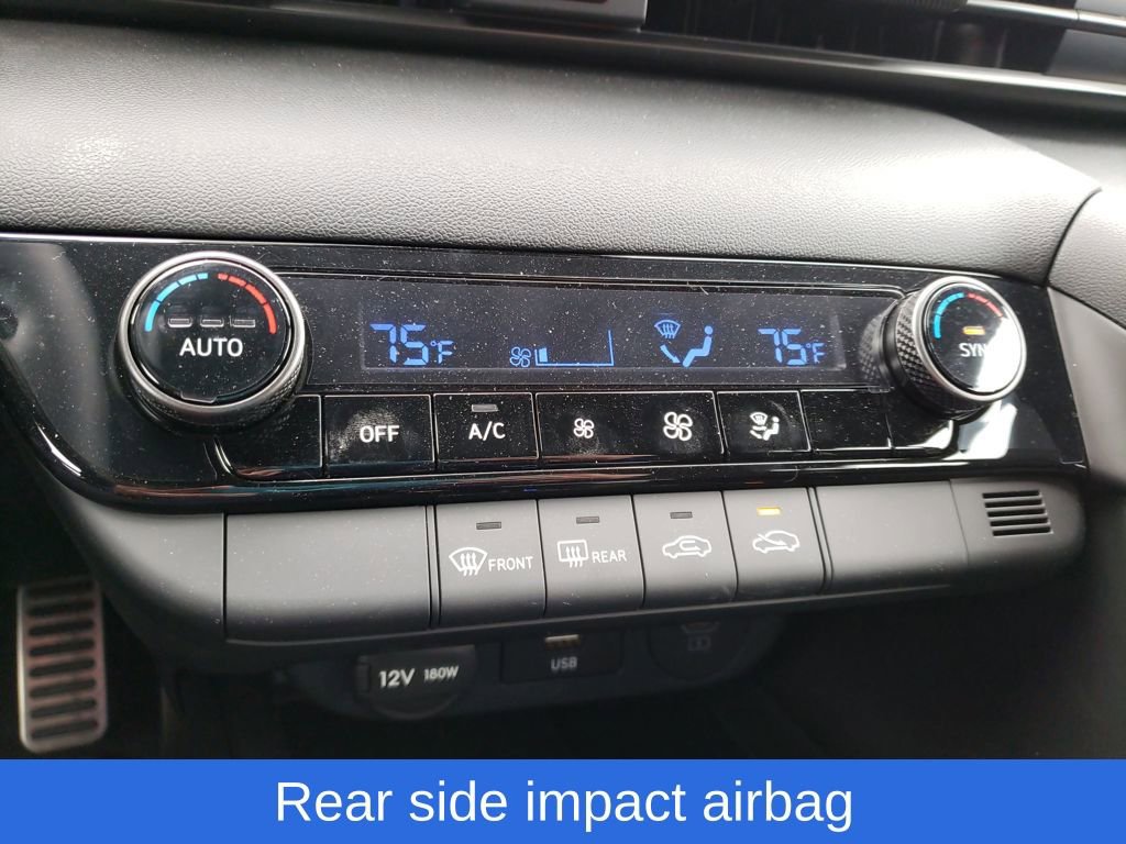 Used 2026 Hyundai Elantra Sport image 22