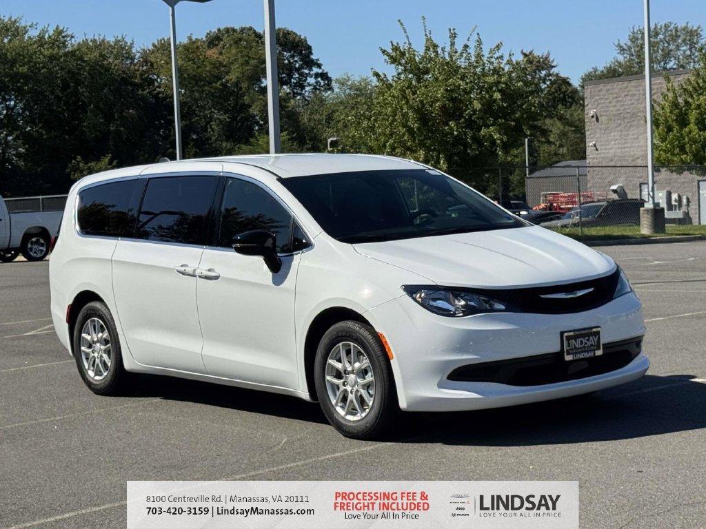 New 2027 Chrysler Pacifica LX FWD image 1