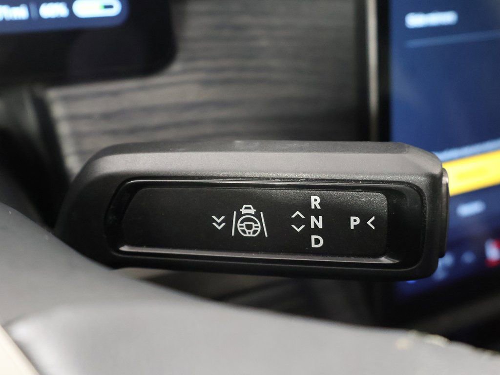 Used 2024 Rivian R1S Adventure image 48