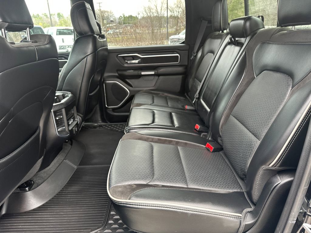 Used 2023 RAM 1500 Laramie AWD/4WD image 13