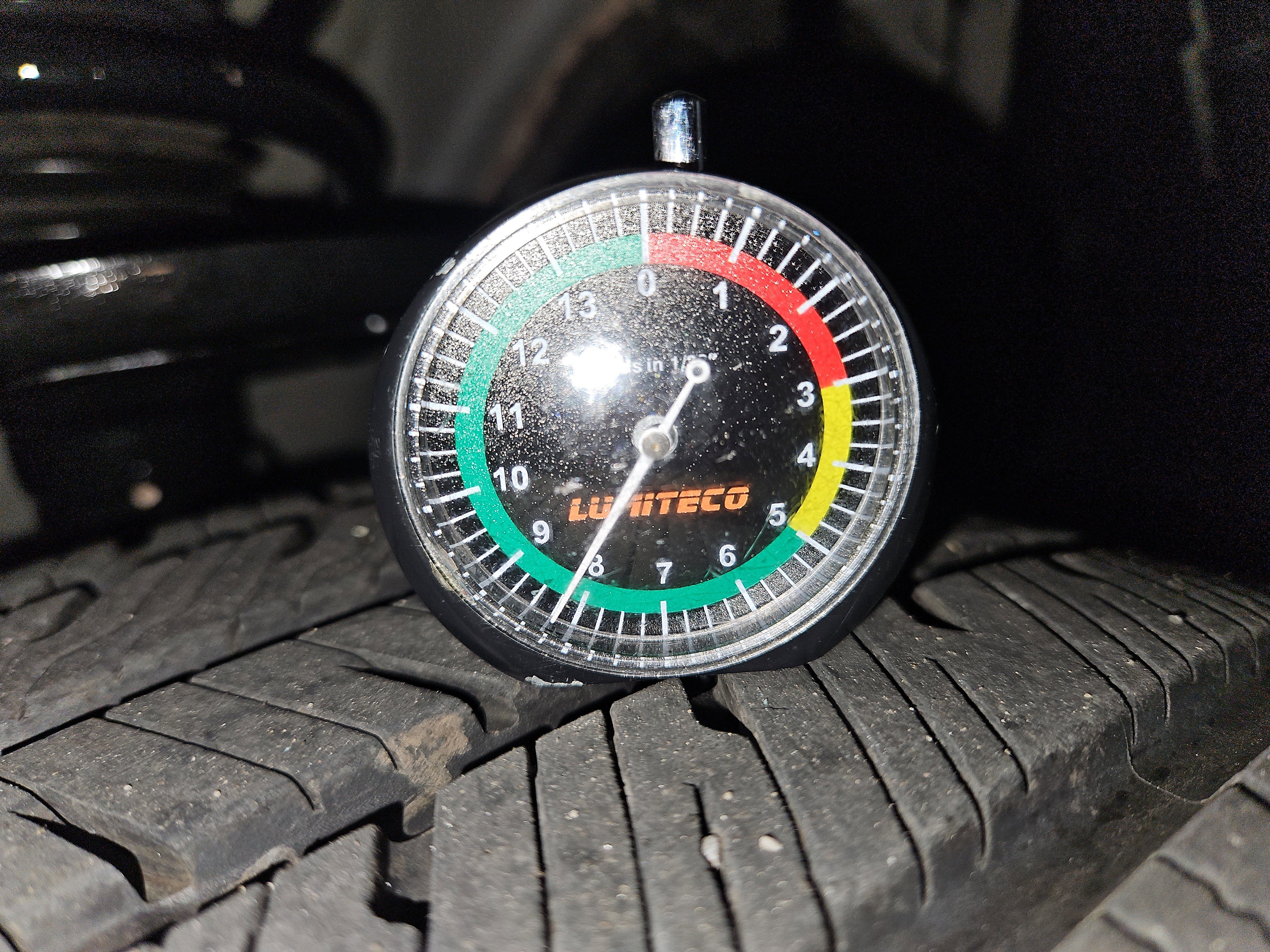 Used 2023 Nissan Pathfinder Platinum w/ Black Appearance Package image 27