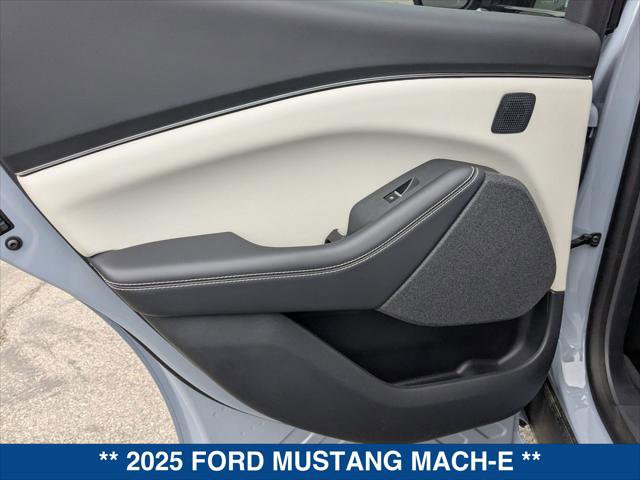 Certified 2025 Ford Mustang Mach-E Premium image 19