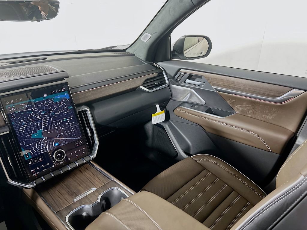 New 2026 GMC Acadia Denali Ultimate w/ LPO, Illumination Package AWD/4WD image 23