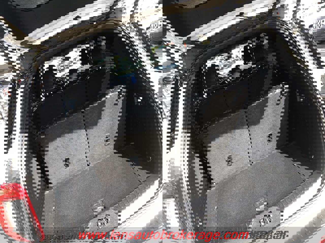 Used 2020 Ford Explorer ST image 19