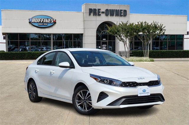 Used 2024 Kia Forte LXS