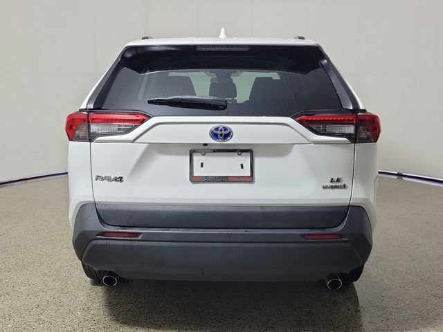 Used 2021 Toyota RAV4 LE AWD/4WD image 6