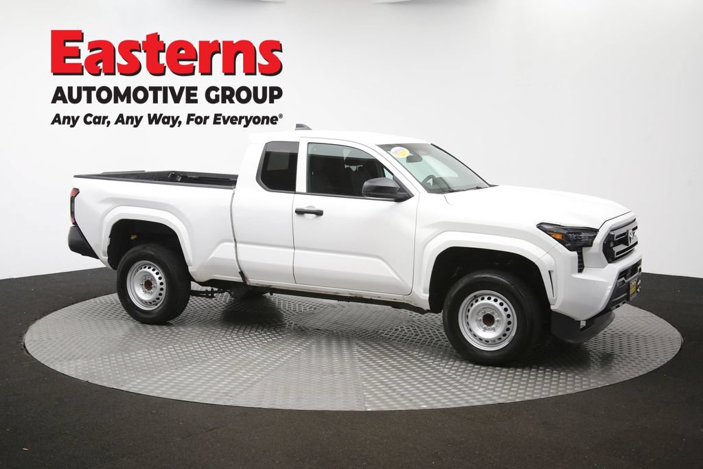 Used 2025 Toyota Tacoma SR RWD image 43