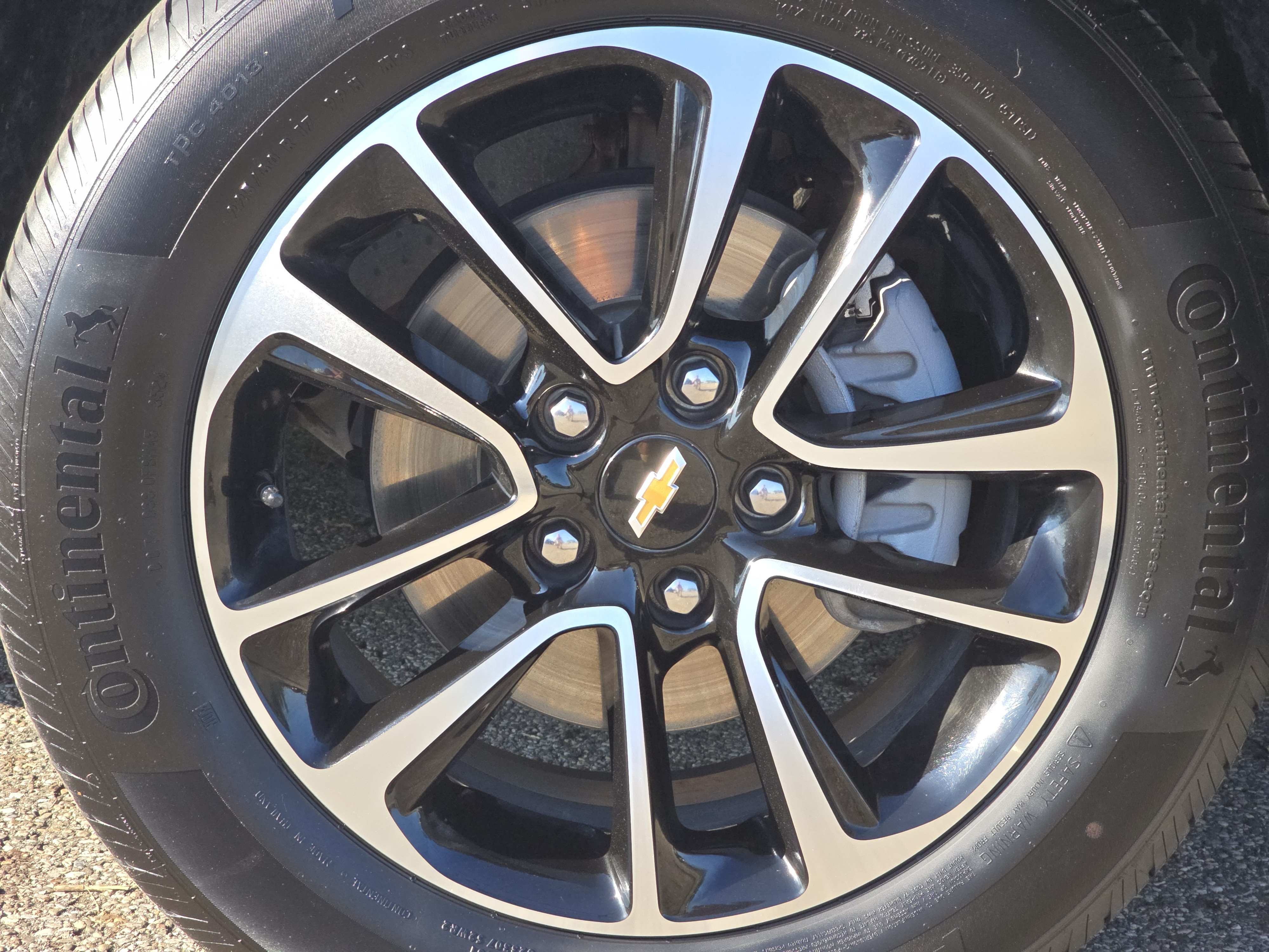 Used 2025 Chevrolet TrailBlazer LT AWD/4WD image 14