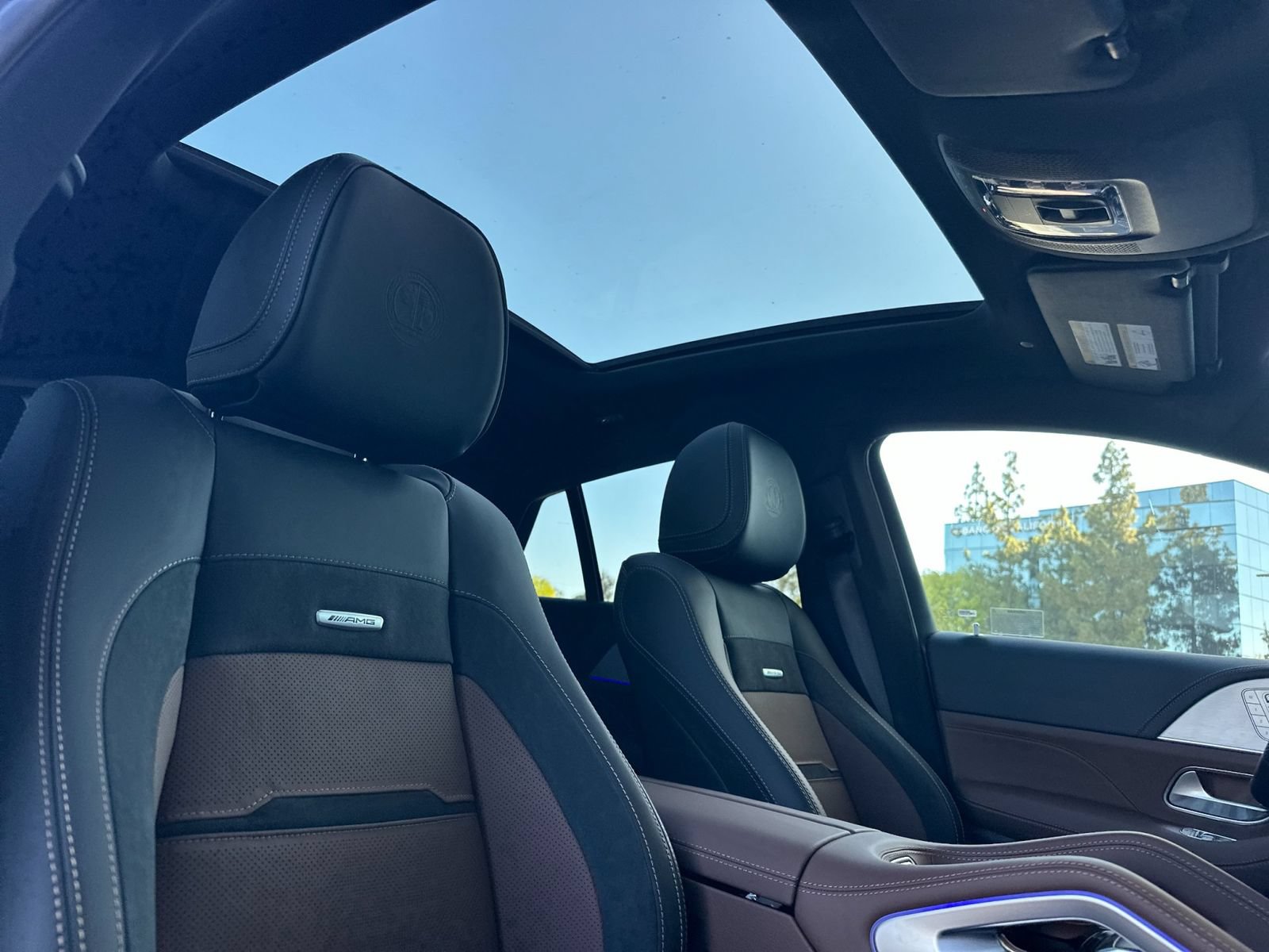 New 2026 Mercedes-Benz GLE 53 AMG 4MATIC Coupe image 17