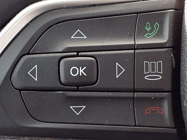 Used 2024 Jeep Grand Cherokee L Limited w/ Luxury Tech Group II image 23