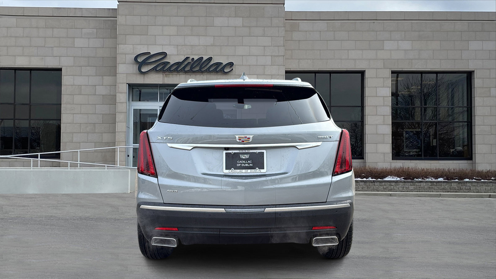New 2026 Cadillac XT5 Luxury w/ LPO, Floor Liner Package image 6