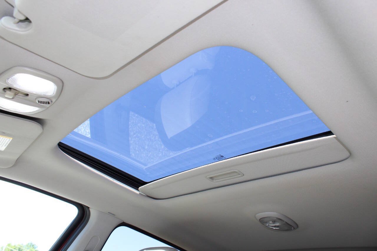 Used 2009 Chevrolet Equinox LT w/ LT Preferred Equipment Group FWD image 16