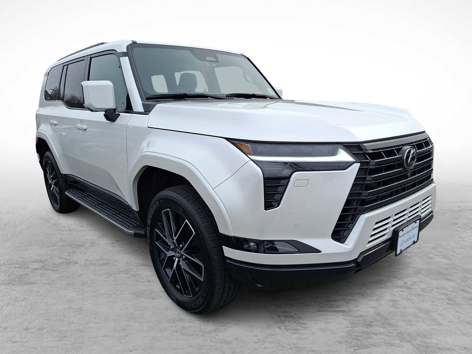 Used 2025 Lexus GX 550 Premium+ w/ Accessory Package (2T) image 3