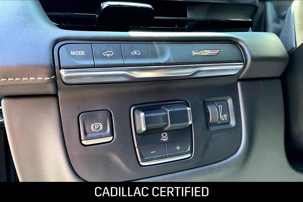 Used 2024 Cadillac Escalade V w/ Heavy-Duty Trailer Package AWD/4WD image 34