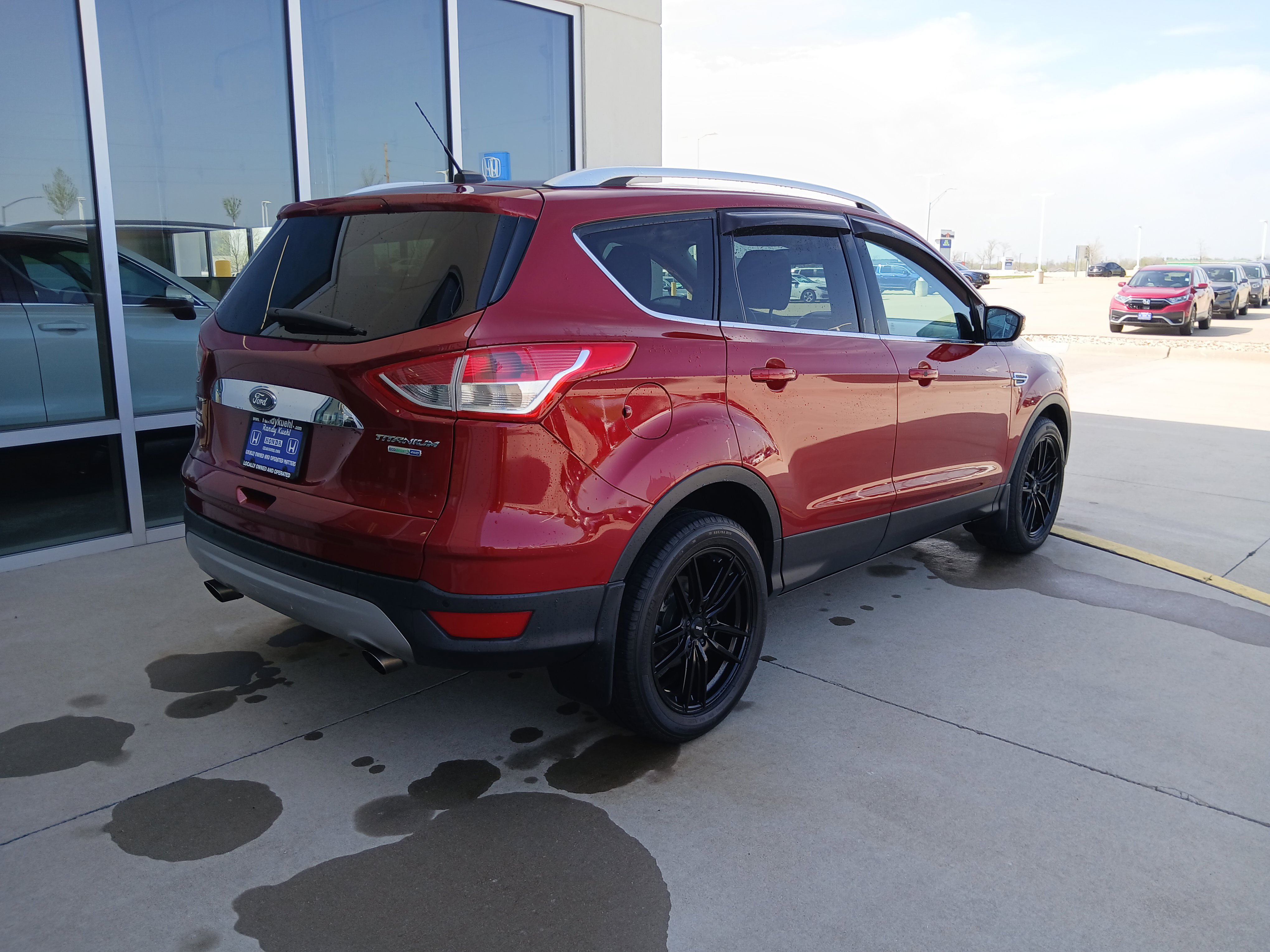 Used 2016 Ford Escape Titanium AWD/4WD image 6