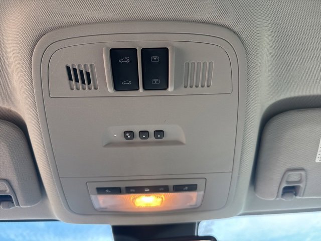 Used 2010 Buick LaCrosse CXL w/ Entertainment Package image 28