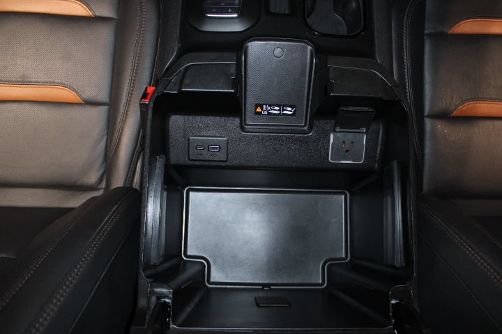 Used 2025 GMC Sierra 2500 AT4 AWD/4WD image 34