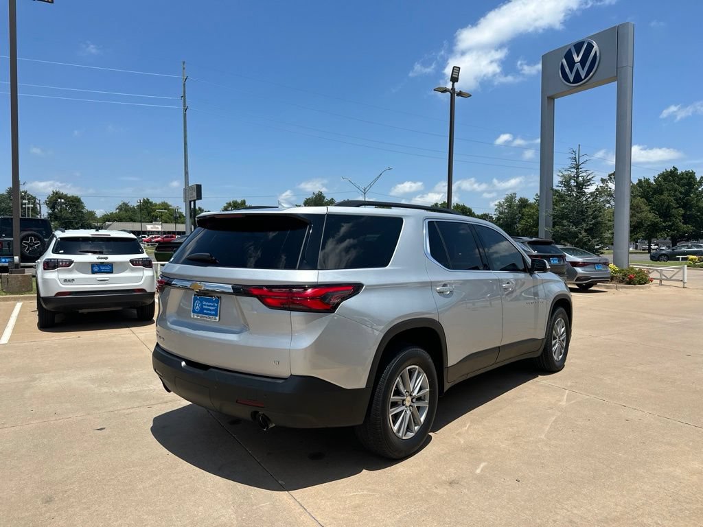 Used 2022 Chevrolet Traverse LT FWD image 5