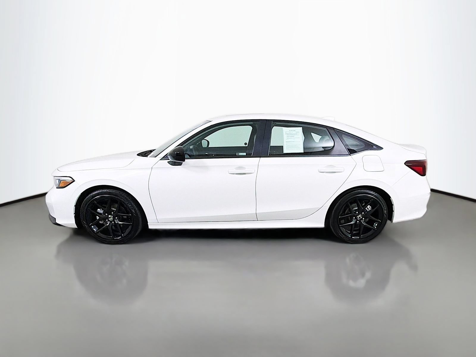 Used 2026 Honda Civic Sport Touring image 2
