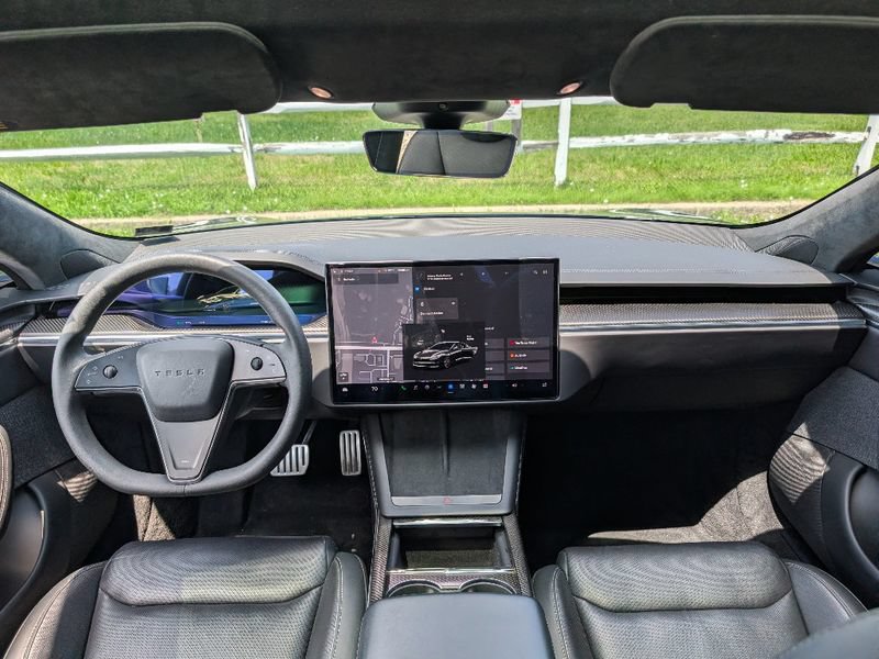 Used 2023 Tesla Model S Plaid AWD/4WD image 32