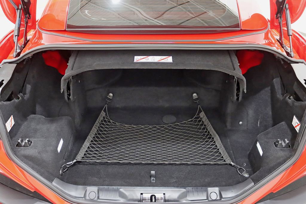 Used 2020 Ferrari Portofino RWD image 40